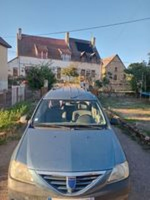 Logan MCV 1.6 MPI 5 places Laur&eacute;ate 2008 occasion 71400 Autun