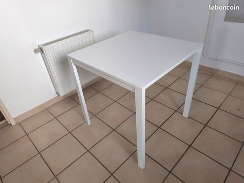 table de cuisine carr�e plateau 74 x 74 0 Montpellier (34)
