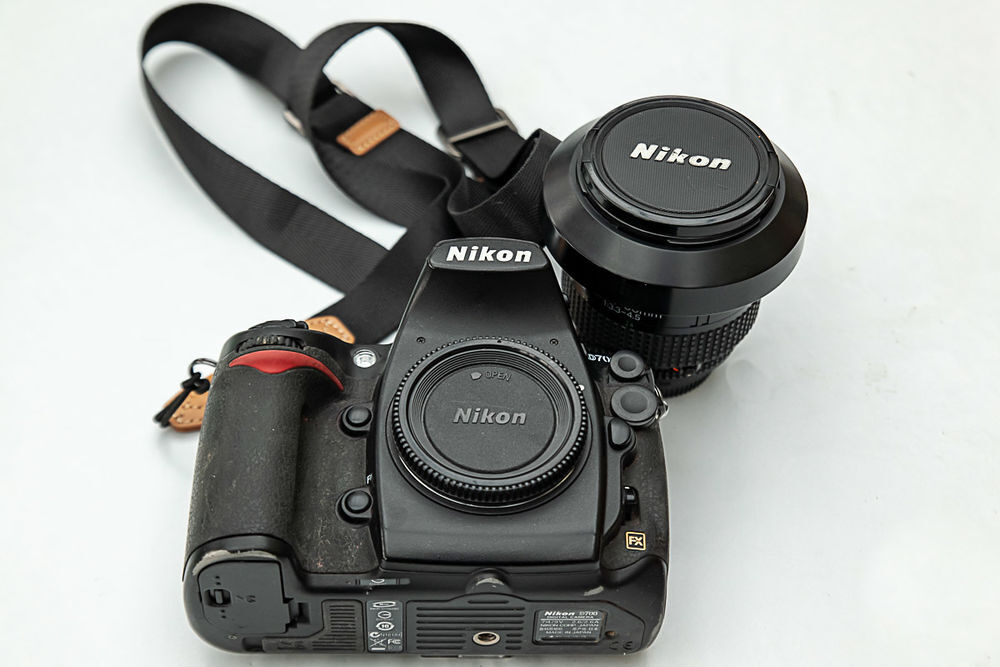 Nikon D700 + zoom 24-50 Photos/Video/TV