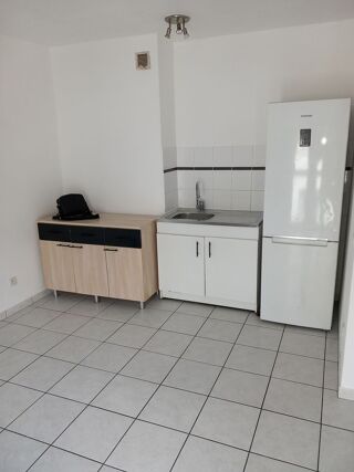  Appartement  louer 1 pice 34 m