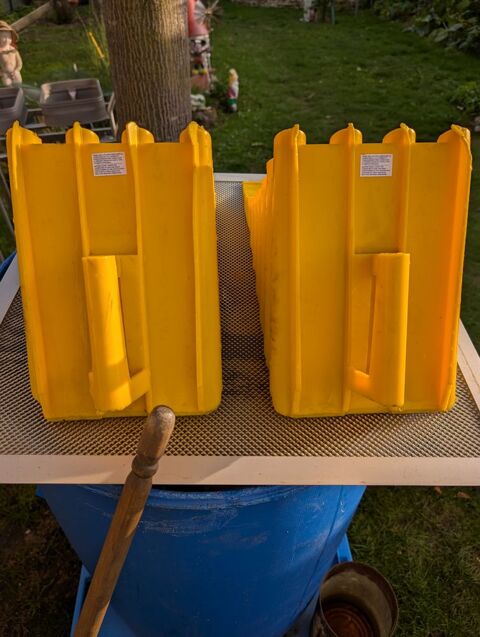 Pi&egrave;ces et &eacute;quipements Caravaning Pi&egrave;ces et &eacute;quipements Caravaning  occasion Sainte-Florine 43250