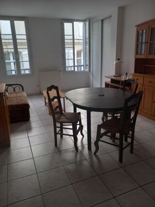  Maison � vendre 10 pi�ces 180 m�