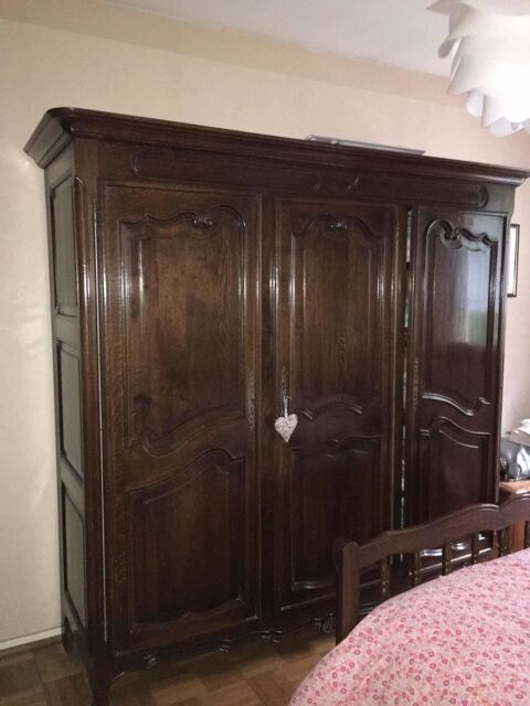 Chambre  coucher en chne 100 Amagney (25)