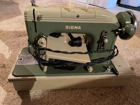 Machine  coudre vintage Sigma 55 Genlis (21)
