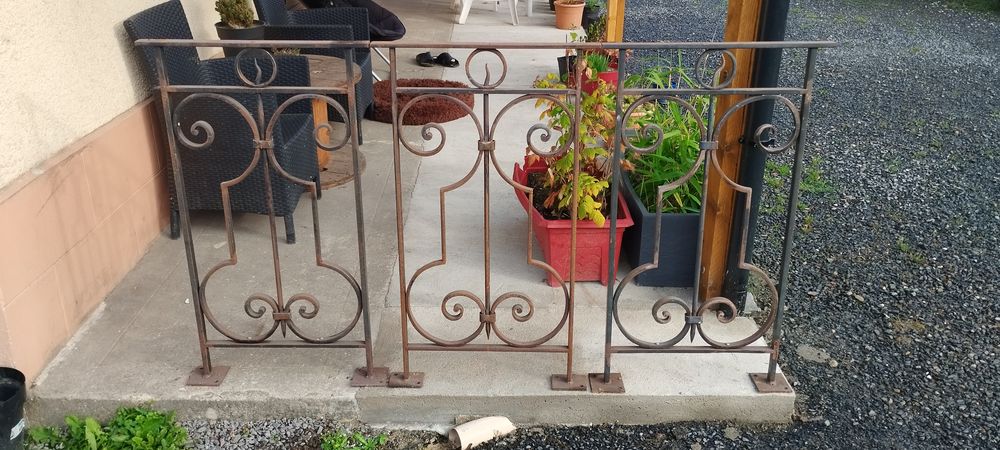 Garde corps en fer forg&eacute; Décoration