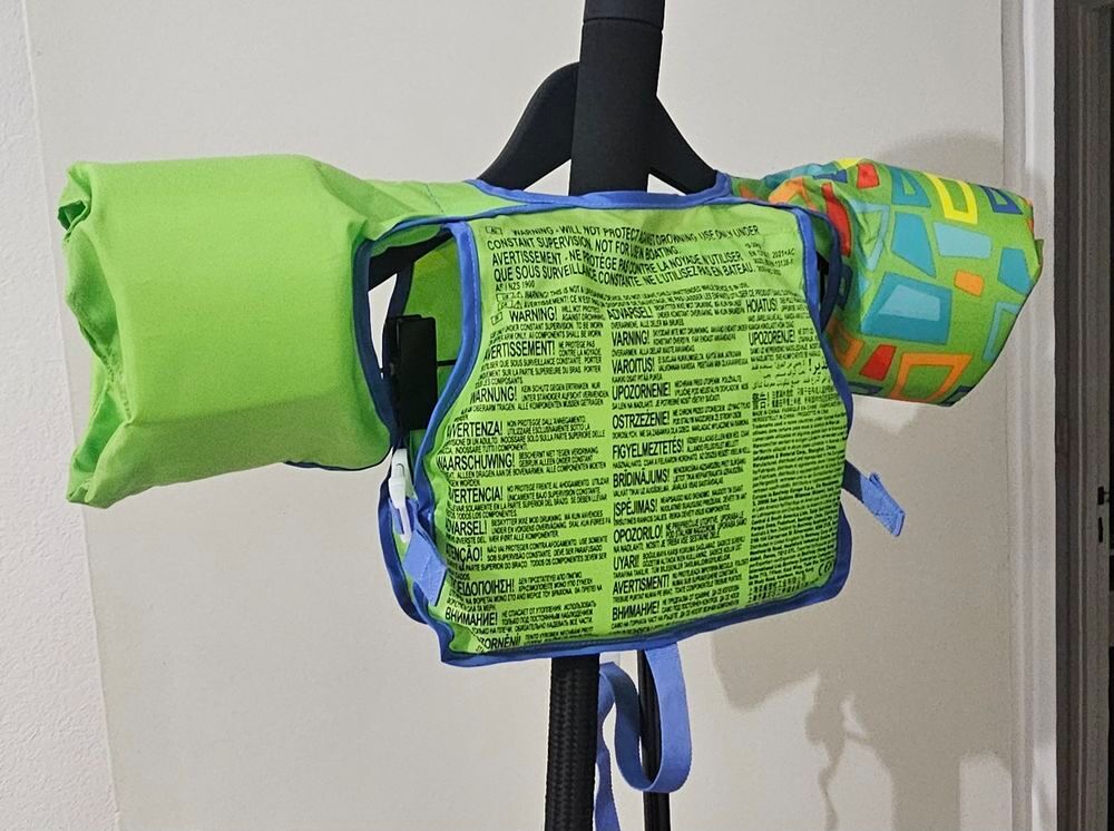 Gilet de natation brassards int&eacute;gr&eacute;s Sports