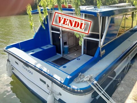 Bateaux à moteur Bateau fluvial 1980 occasion Évreux 27000