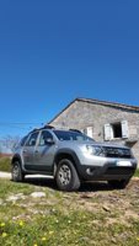 Duster 1.5 dCi 110 4x2 Laur&eacute;ate 2014 occasion 46000 Cahors