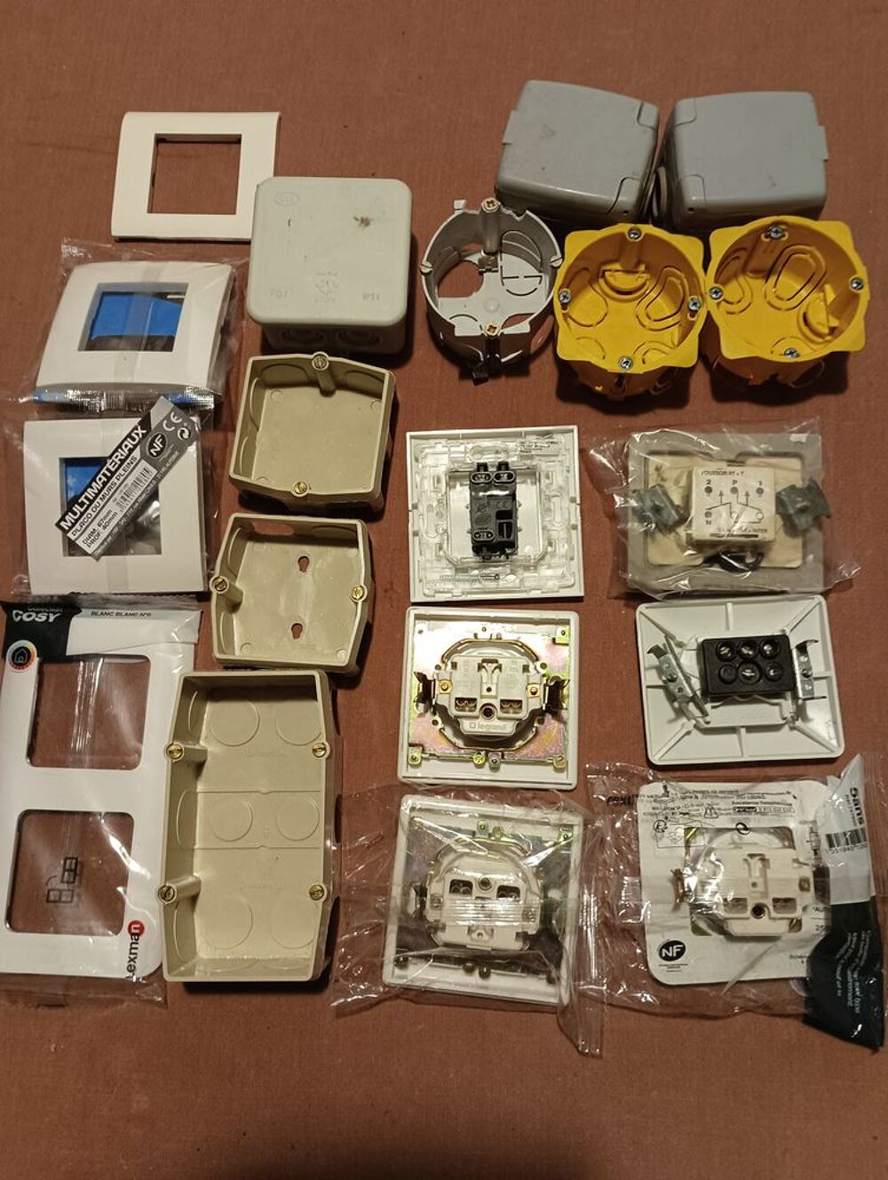 Divres prises pour &eacute;lectricit&eacute; Bricolage