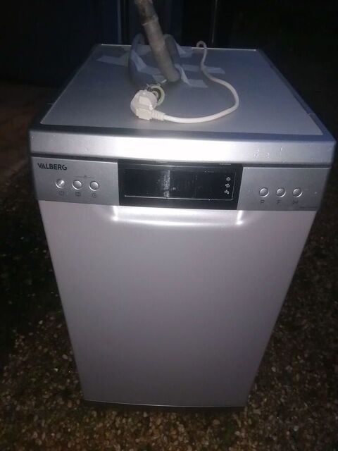 Lave Vaisselle 10 couverts 130 Lacrost (71)