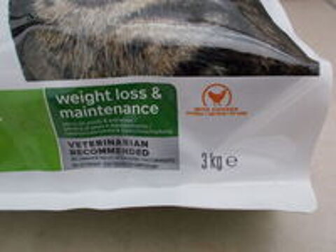   3 KG croquettes HILL's chat WEIGHT LOSS AND MAINTENANCE 