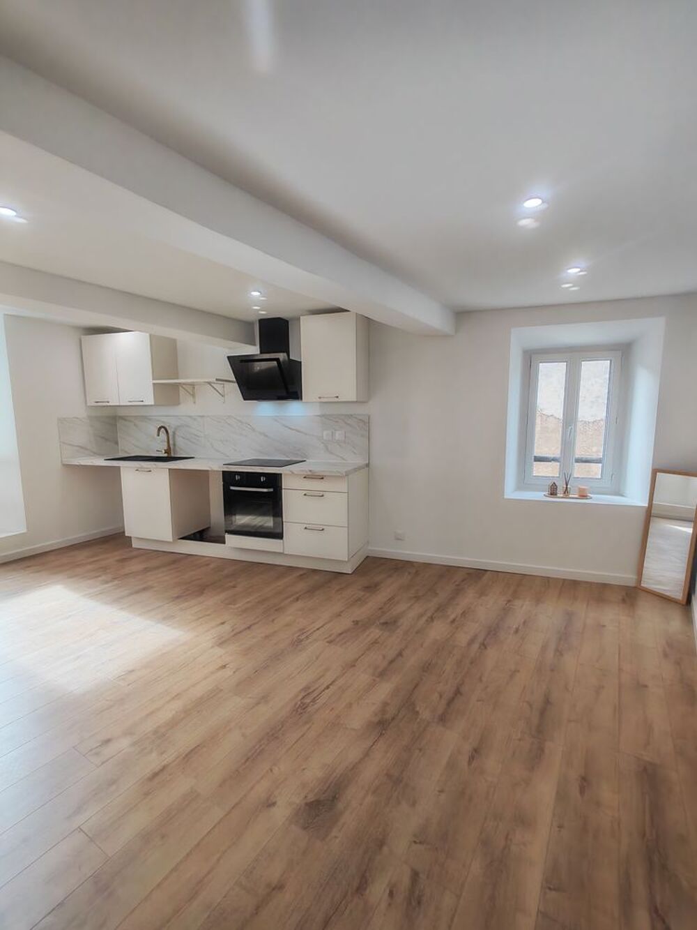 Vente Appartement Solliès-Pont - Superbe T2 refait à neuf Solliès-pont