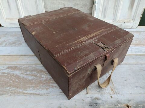 Caisse Munitions Allemande Seconde Guerre Mondiale 1940 WW2 70 Loches (37)