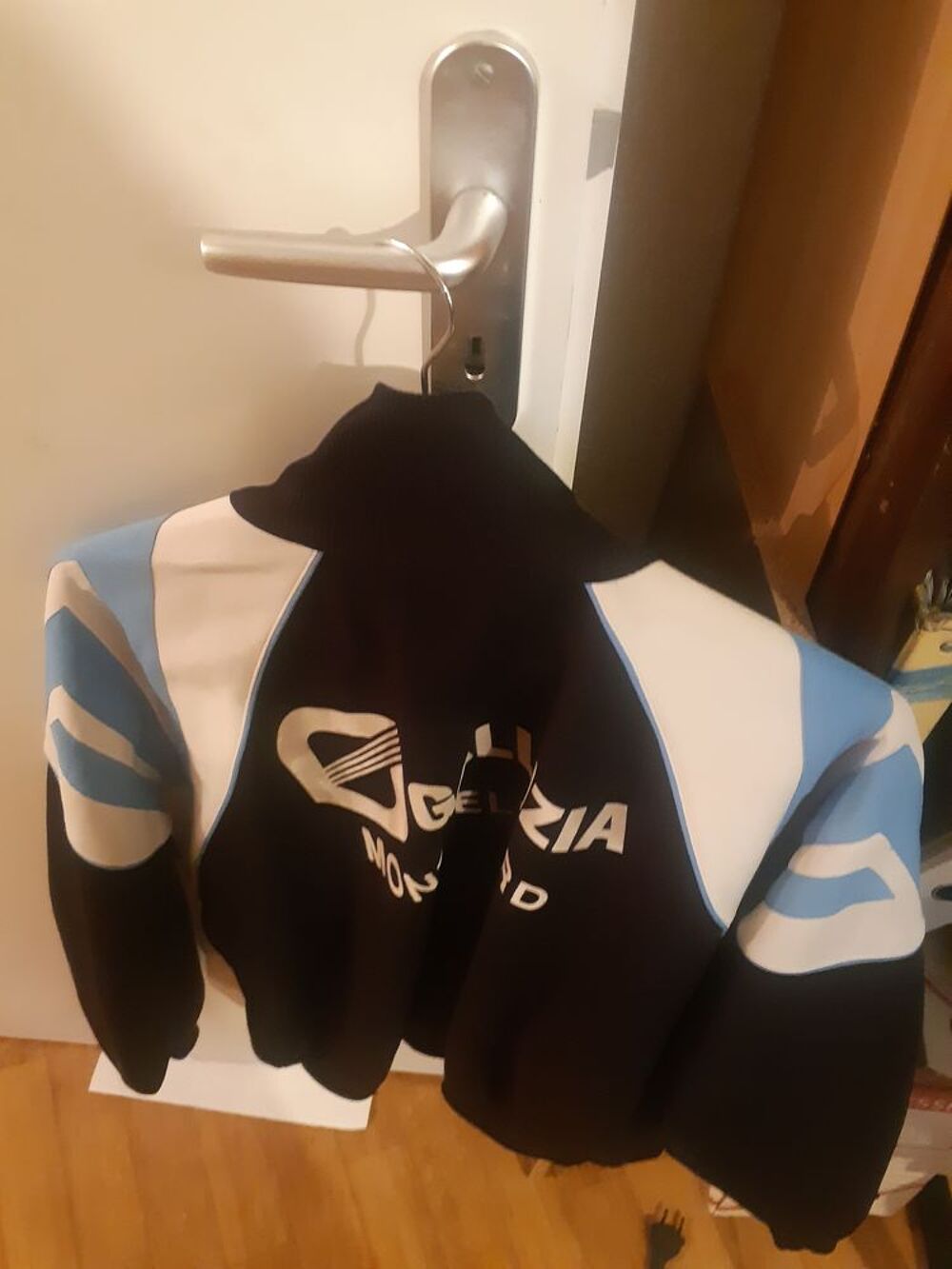 Surv&ecirc;tement haut Adidas homme taille L Vêtements