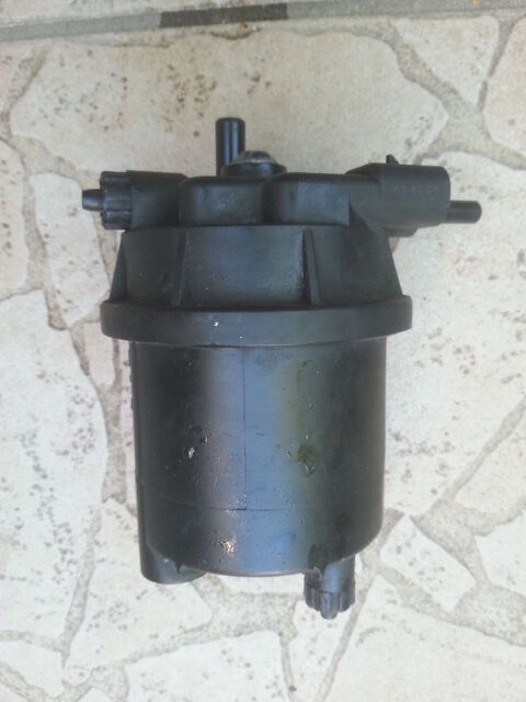 Pi&egrave;ces et &eacute;quipements Voiture Pi&egrave;ces et &eacute;quipements Voiture  occasion Montceaux-l&egrave;s-Provins 77151