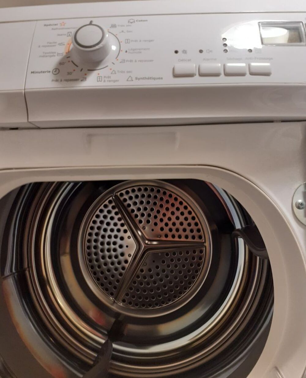 s&egrave;che linge Electroménager