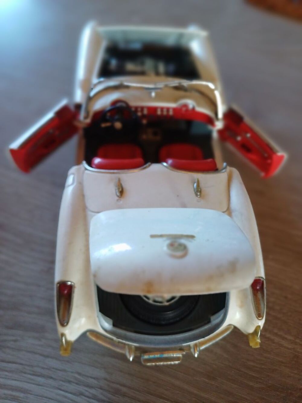 Chevrolet corvette marque Burago echelle scala 1:18eme metal 