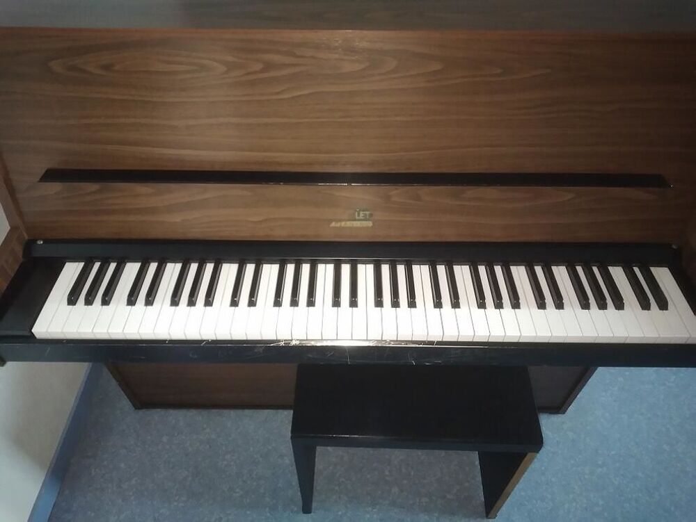 Piano Hanlet d'occasion - Excellent &eacute;tat Instruments de musique