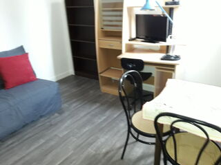  Appartement à louer 1 pièce 17 m² Montargis