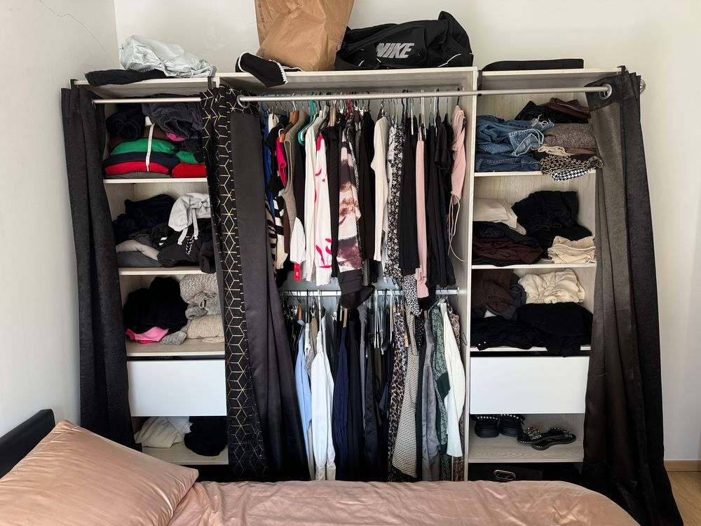 Mobilier tr&egrave;s bon &eacute;tat Meubles