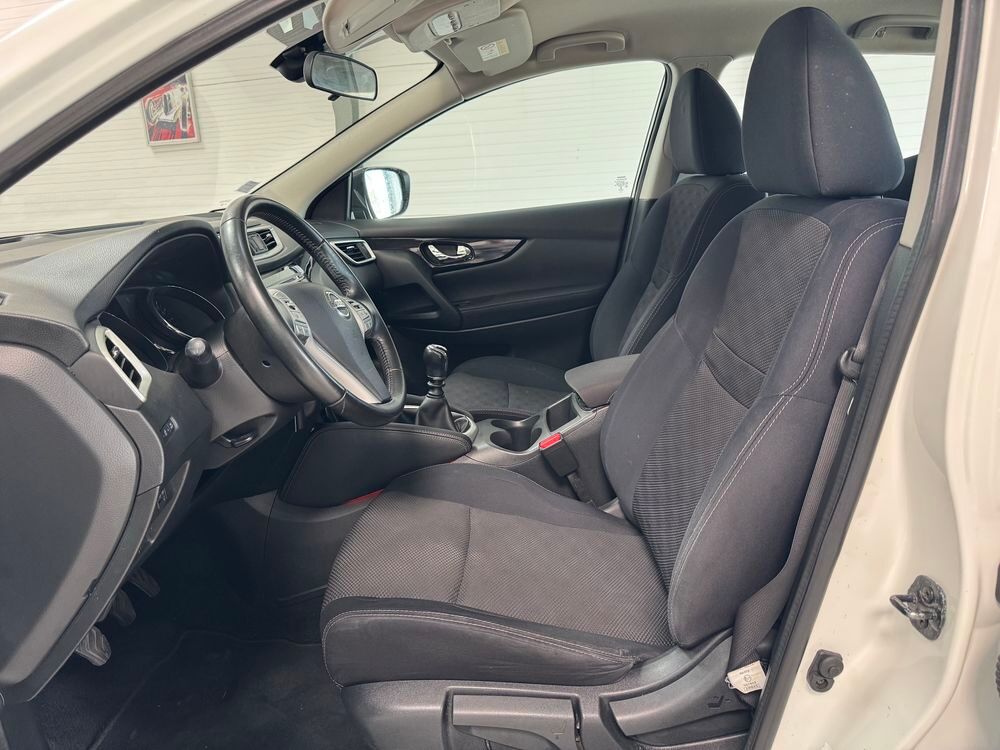 Qashqai 1.2 DIG-T 115 cv ACENTA 2014 occasion 56400 Brech