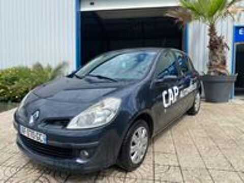 Clio III 2008 occasion 24750 Tr&eacute;lissac