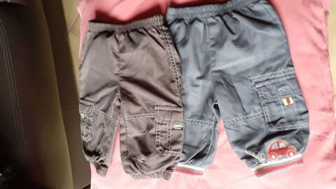 Lot de 2 pantalons gar�on 6 mois 4 Grisolles (82)