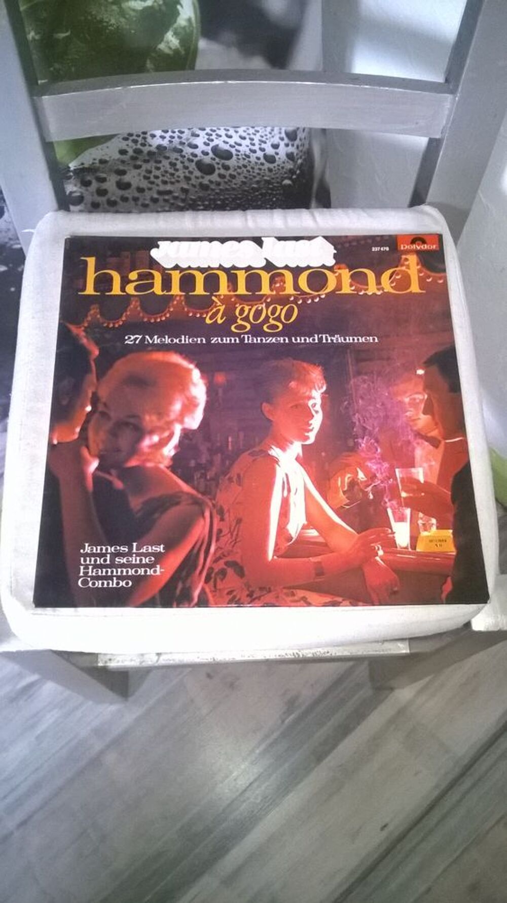 Vinyle James Last &amp; His Hammond Bar Combo
Hammond &Agrave; Gogo
1 CD et vinyles