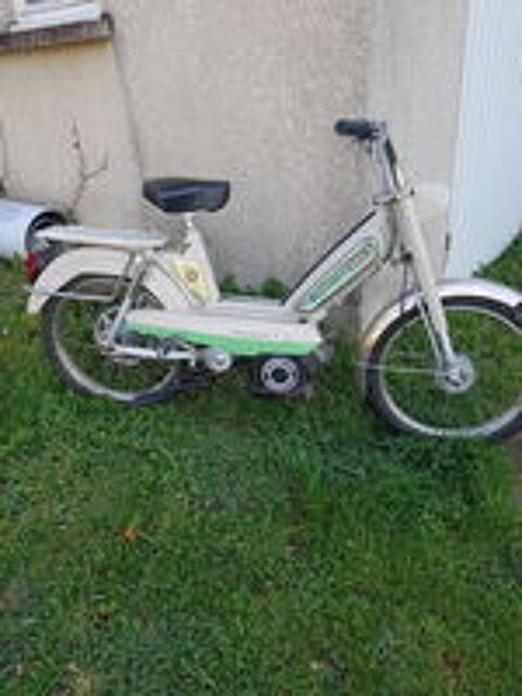 PEUGEOT 1971 occasion 12160 Manhac