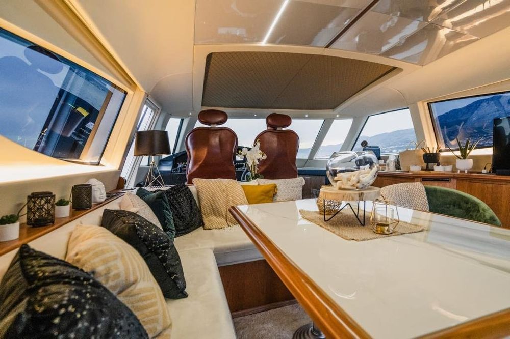 Vedette - Yacht - Offshore 2008 occasion 83990 Saint-Tropez