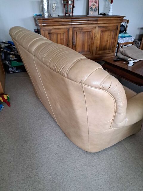 canap� cuir 3 places 79 La Ricamarie (42)