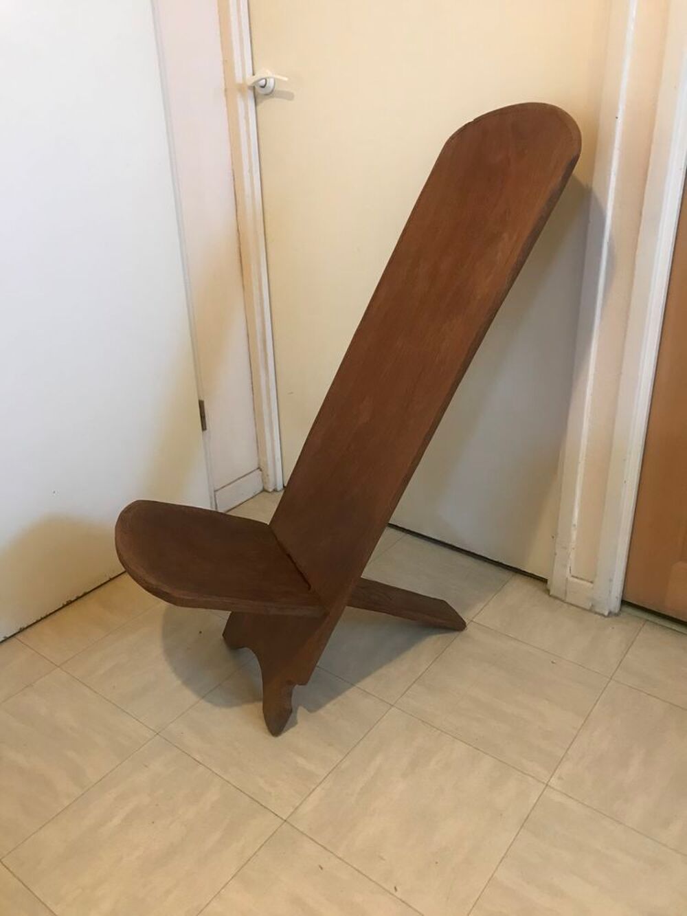 Chaise Africaine bois tr&egrave;s bon &eacute;tat Meubles
