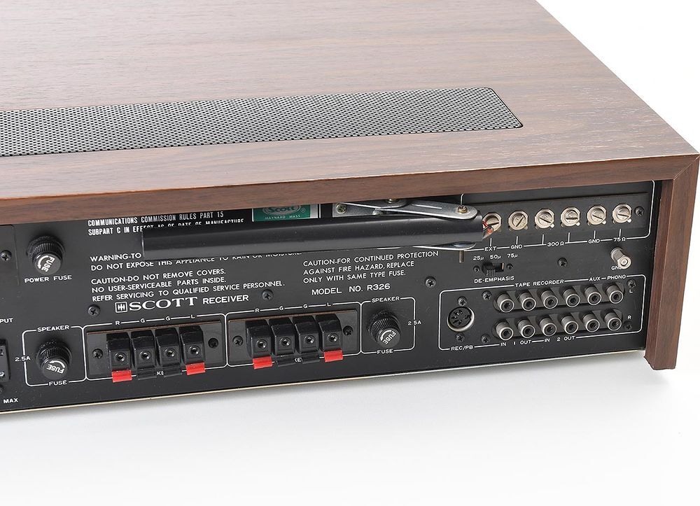 ampli tuner Scott vintage r326 r&eacute;vis&eacute; .
Audio et hifi