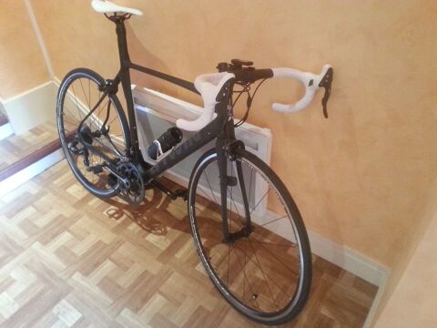 Superbe vélo de route 750 Villeurbanne (69)