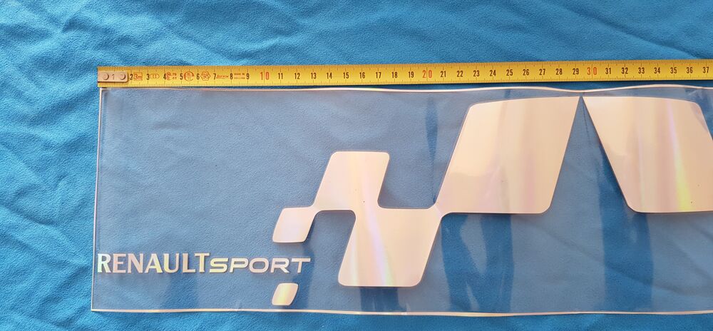 grand sticker iris&eacute; Renault sport 29x13 cm environ 