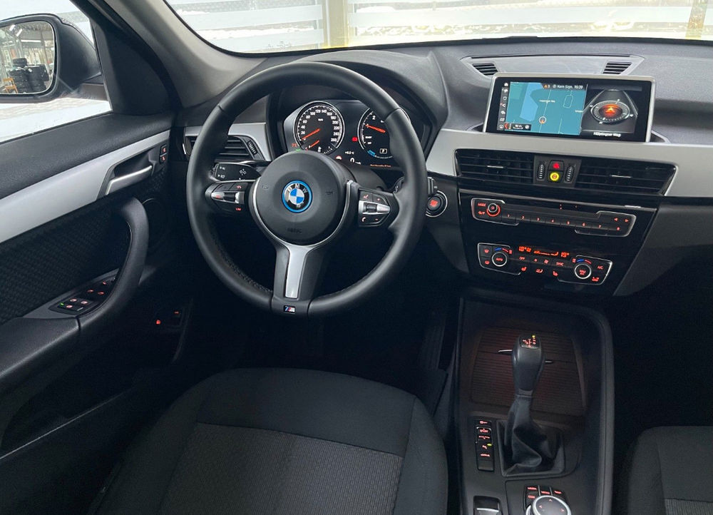 X1 xDrive 25e 220 ch BVA6 M Sport 2021 occasion 20260 Calvi