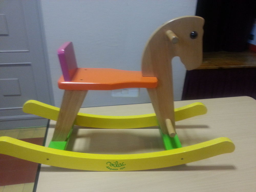 Cheval &agrave; bascule Jeux / jouets