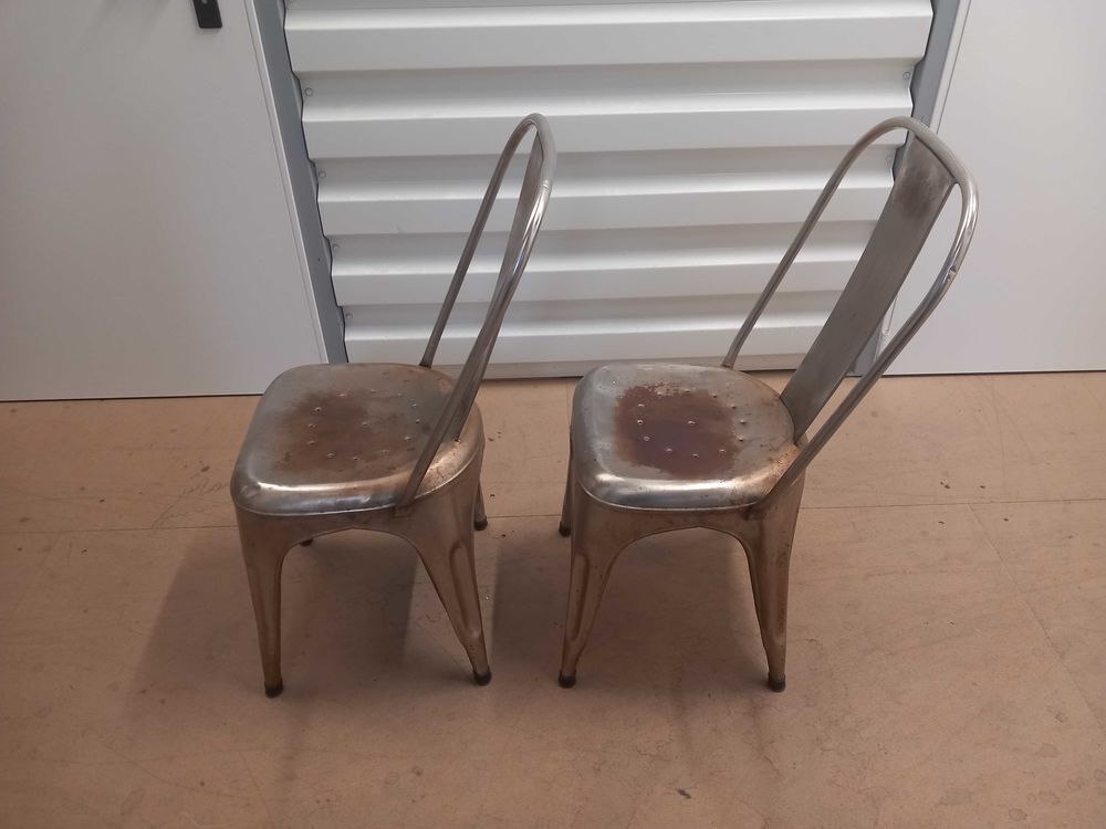 lot de 2 chaises m&eacute;tal desing Meubles