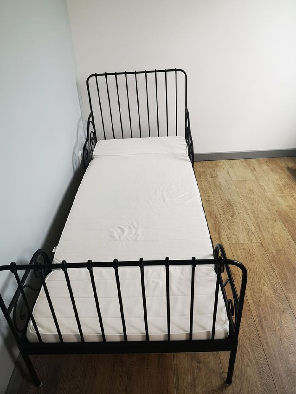 Lit &eacute;volutif ikea Meubles