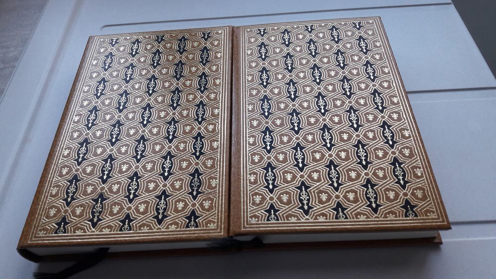 Collection Emile Zola - Editions FAMOT - 38 livres (Tomes 1 Livres et BD