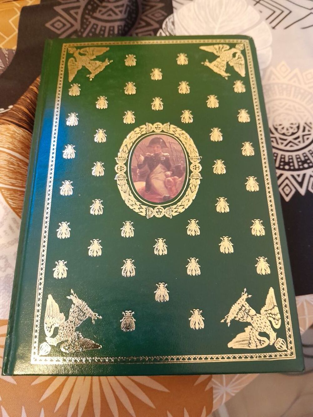 Une collection de 8 volumes de NAPOLEON par Max Gallo Livres et BD