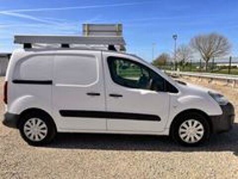 Berlingo II (3) BLUEHDI 100 BVM5 CLUB TAILLE M 2018 occasion 10600 Payns