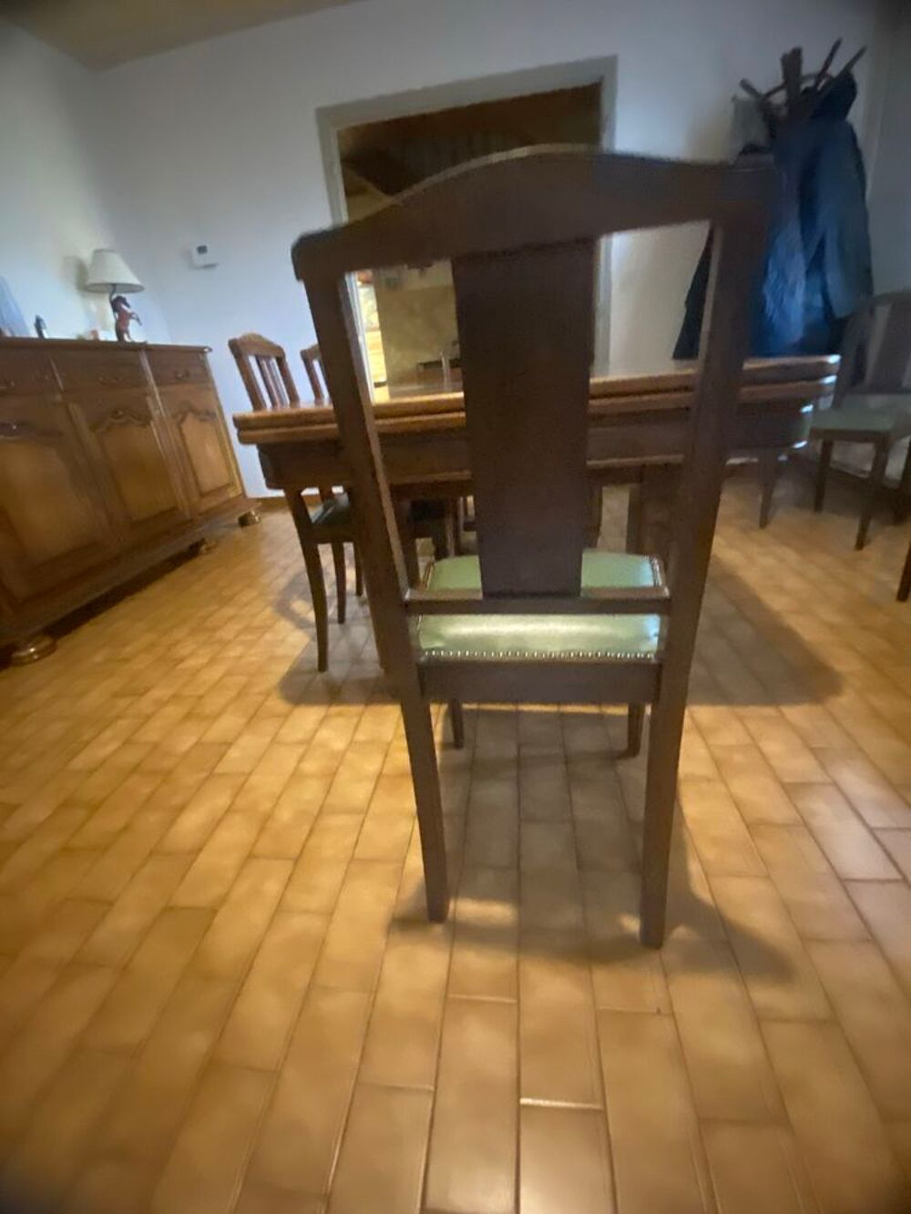 Lots de six chaises en bois Meubles