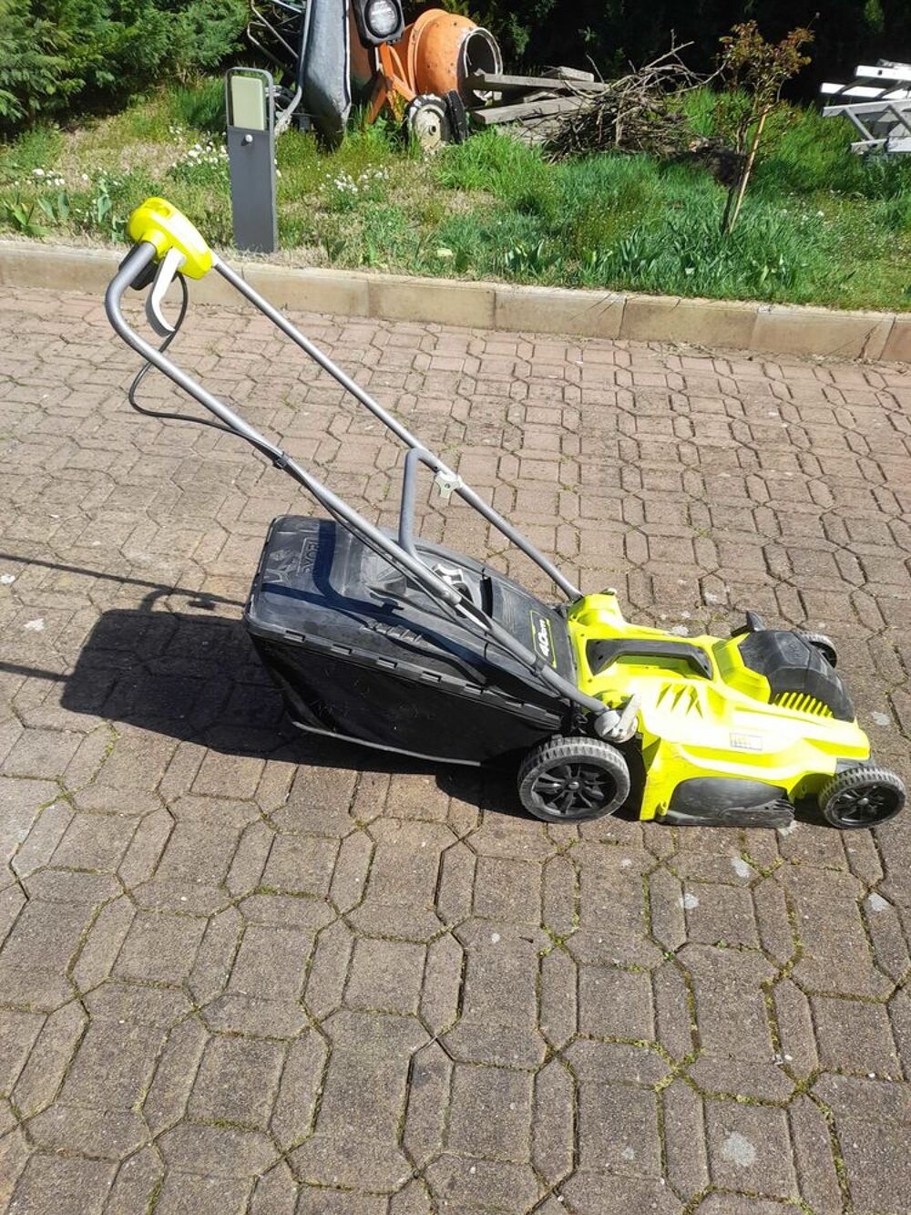 tondeuse Ryobi rlm 4018 electrique Jardin