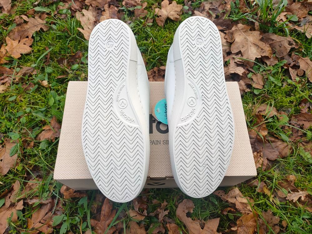 Baskets basses en cuir unisexe Victoria 1126142 Chaussures