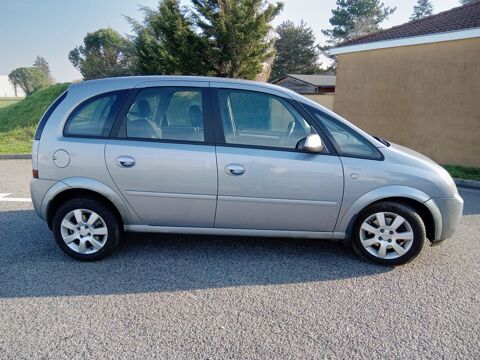 Opel Meriva  occasion Oyonnax 01100