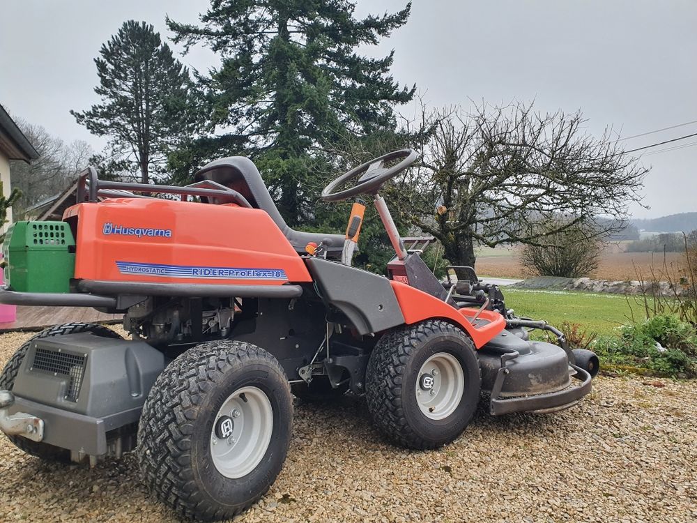 Tracteur tondeuse Husqvarna Jardin
