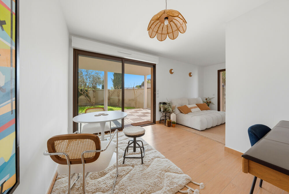 Vente Appartement 3 pièces avec jardin, terrasse, piscine et 2 stationnements Aigues-mortes