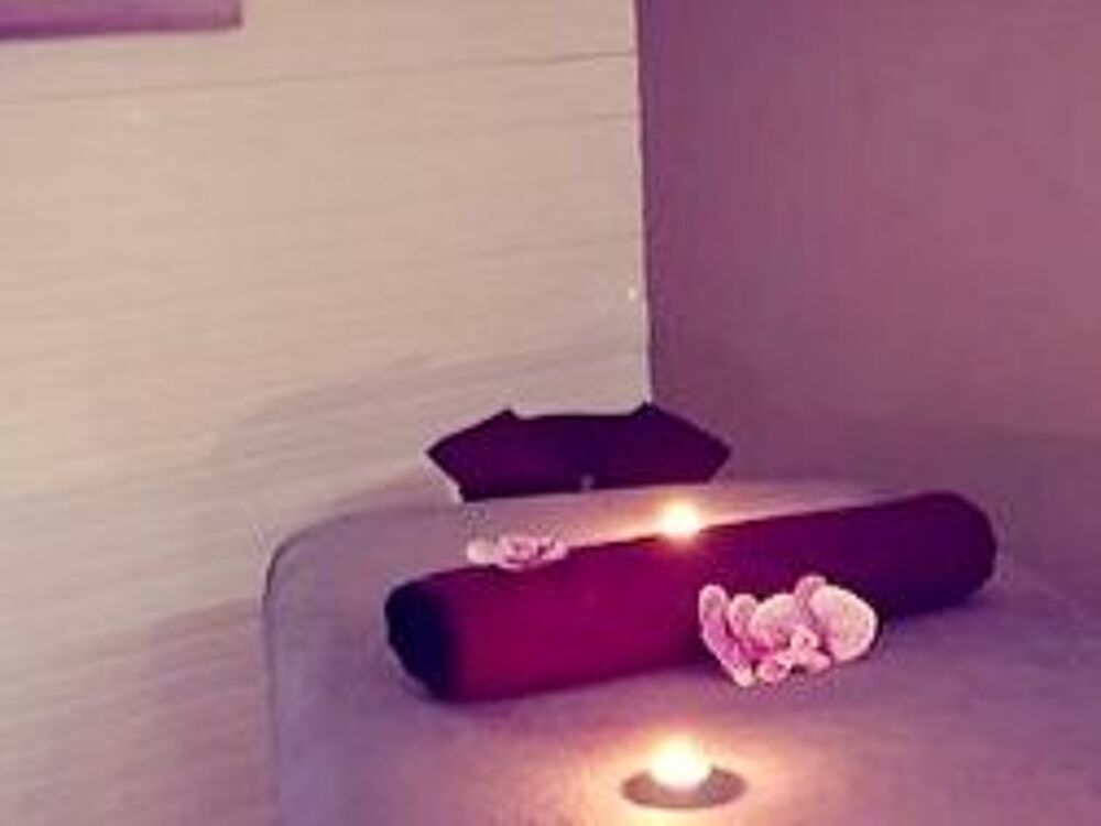   CABINE DE SOINS ESTHETIQUES  