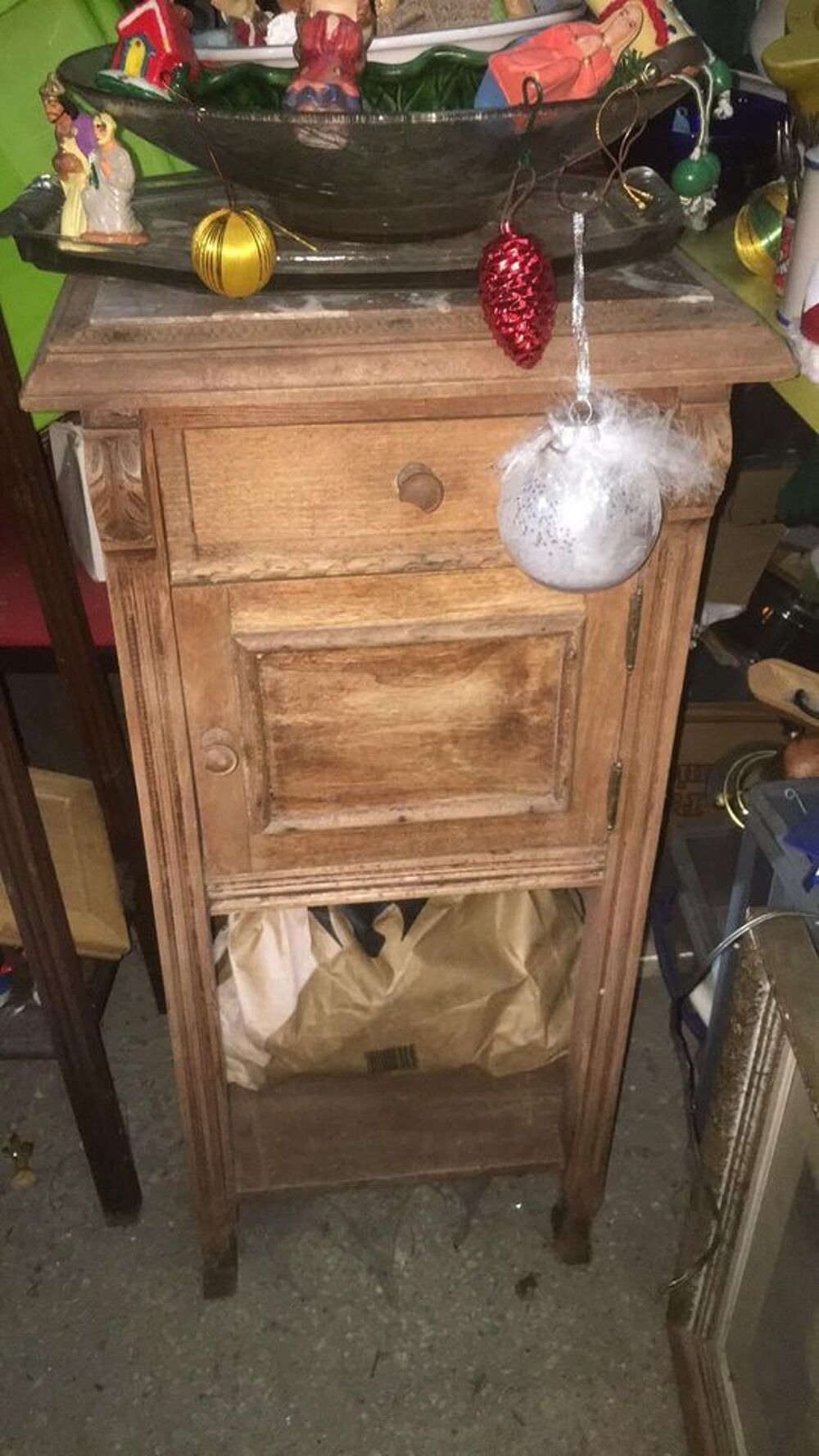 meuble avec marbre tiroir porte et tablette Meubles